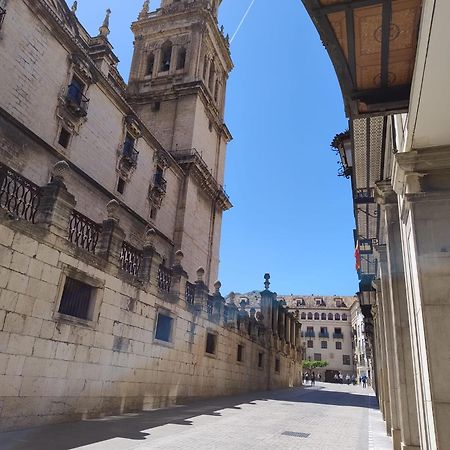 Apartamento Maestra Jaén Buitenkant foto